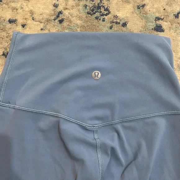 Lululemon High-Rise Blue Leggings - Like New - Picture 3 of 5